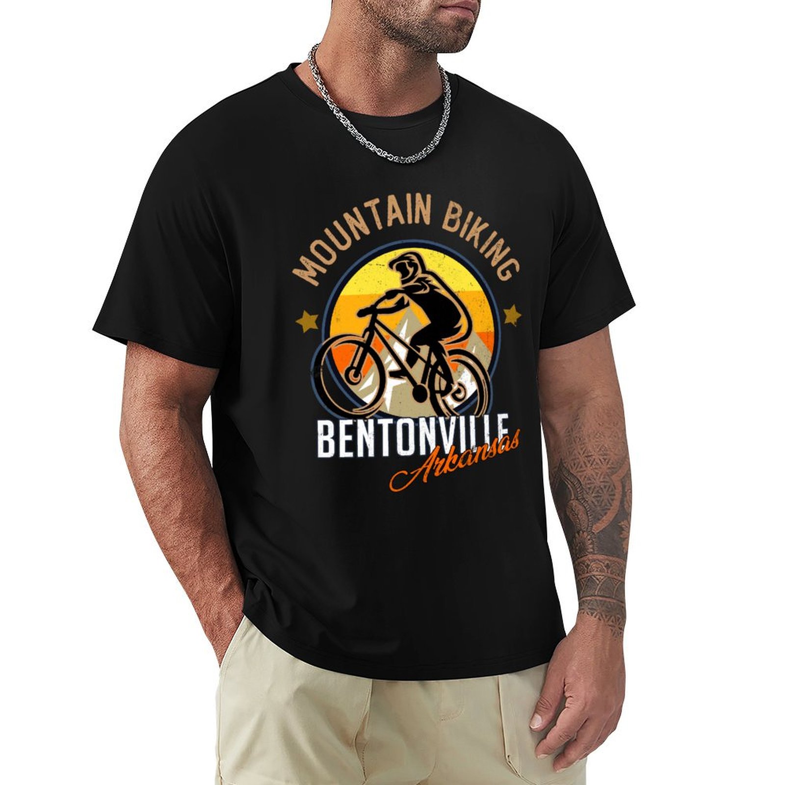 Mountain Biking Bentonville Arkansas - ベントンビル アーカンソー マウンテンバイク Tシャツ リラックスフィット カジュアル